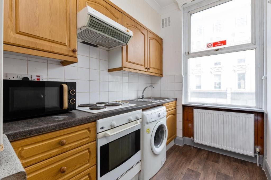 Appartamento Superb Modern Flat In Kings Cross Londra Esterno foto